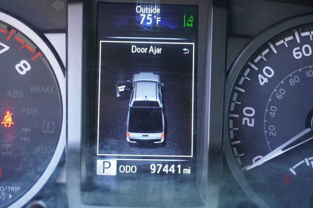 Certified 2022 Toyota Tacoma TRD Off-Road w/ Technology Package image 14