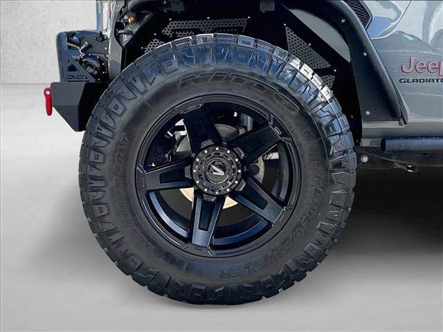Used 2022 Jeep Gladiator Rubicon w/ LED Lighting Group AWD/4WD image 10
