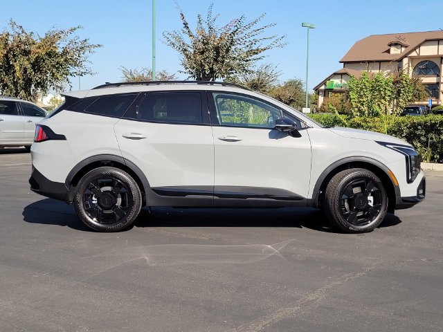 New 2026 Kia Sportage X-Line AWD/4WD image 3