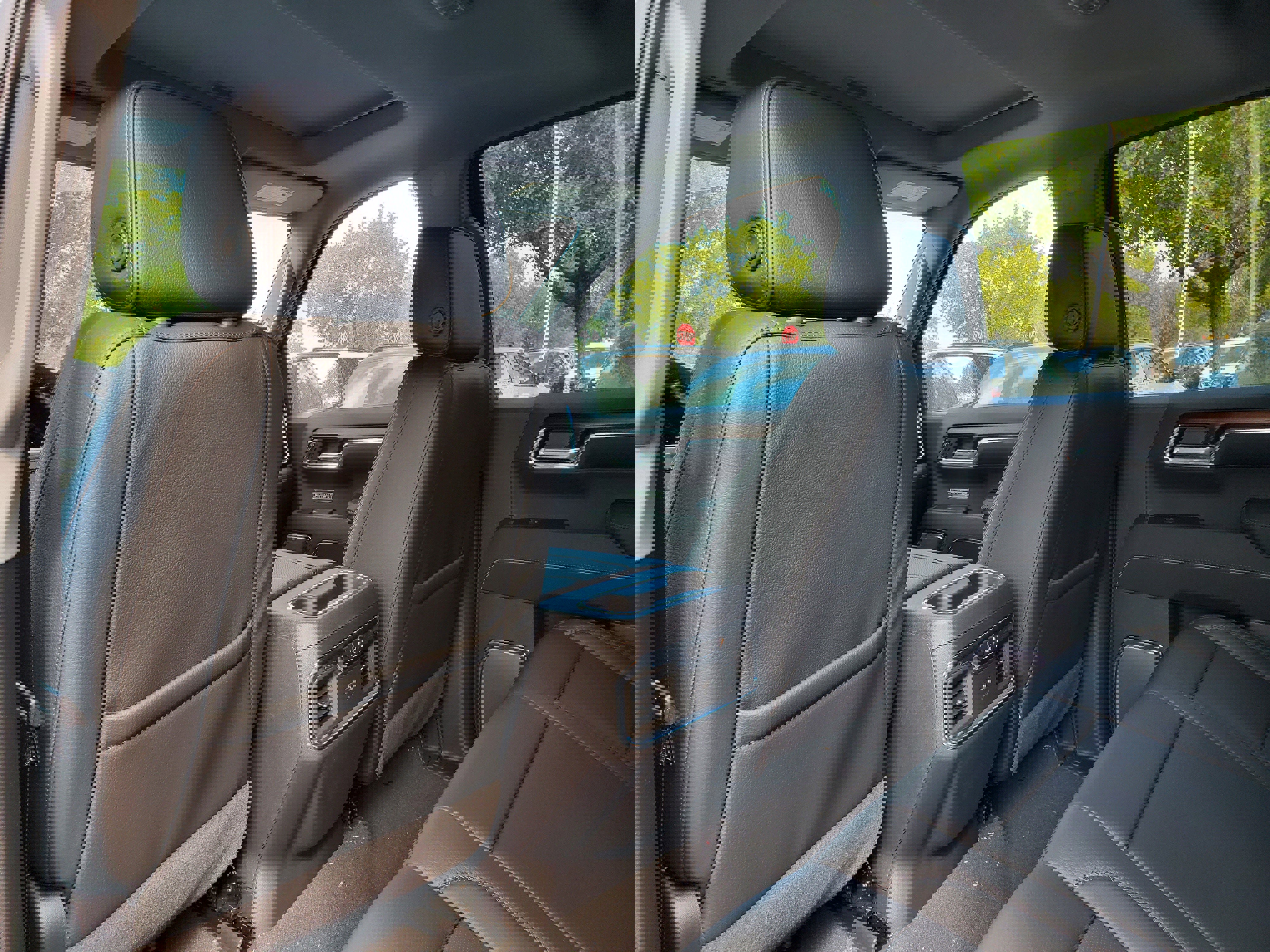 New 2026 GMC Sierra 1500 Denali w/ Denali Reserve Package image 8