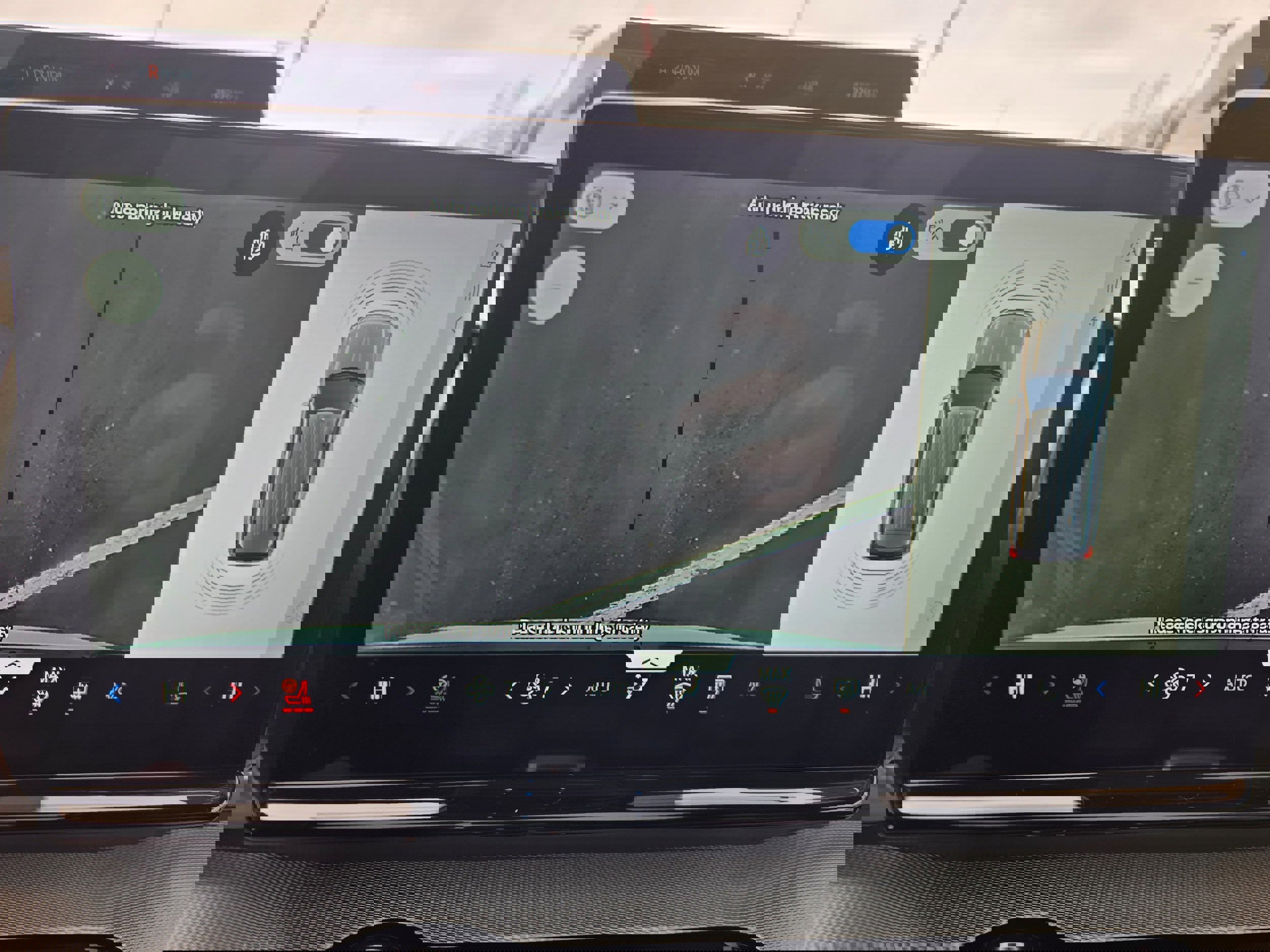 Certified 2025 Ford Expedition Active AWD/4WD image 23