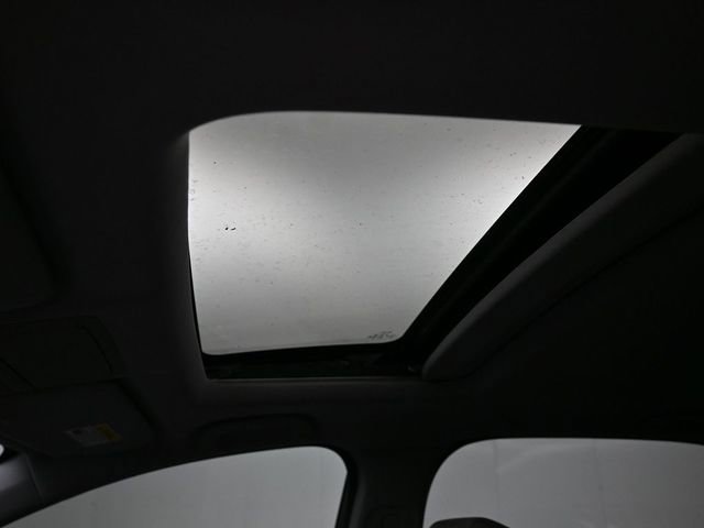 Used 2019 Honda CR-V Touring image 30