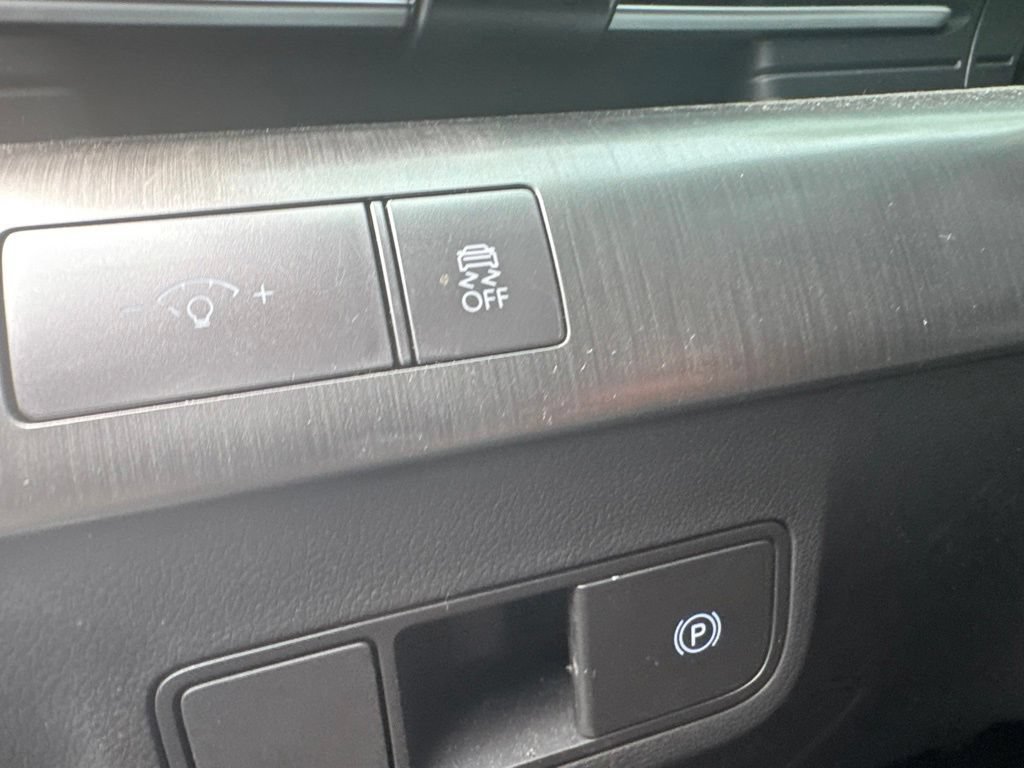 Used 2024 Hyundai Kona SEL FWD image 10