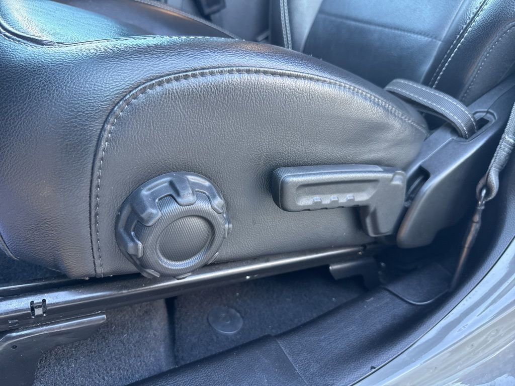 Used 2021 Jeep Wrangler Unlimited Sahara w/ Cold Weather Group image 27