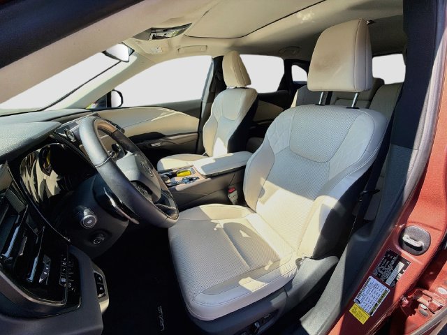 Certified 2024 Lexus RX 350 Premium w/ Accessory Package (Z1) AWD/4WD image 11