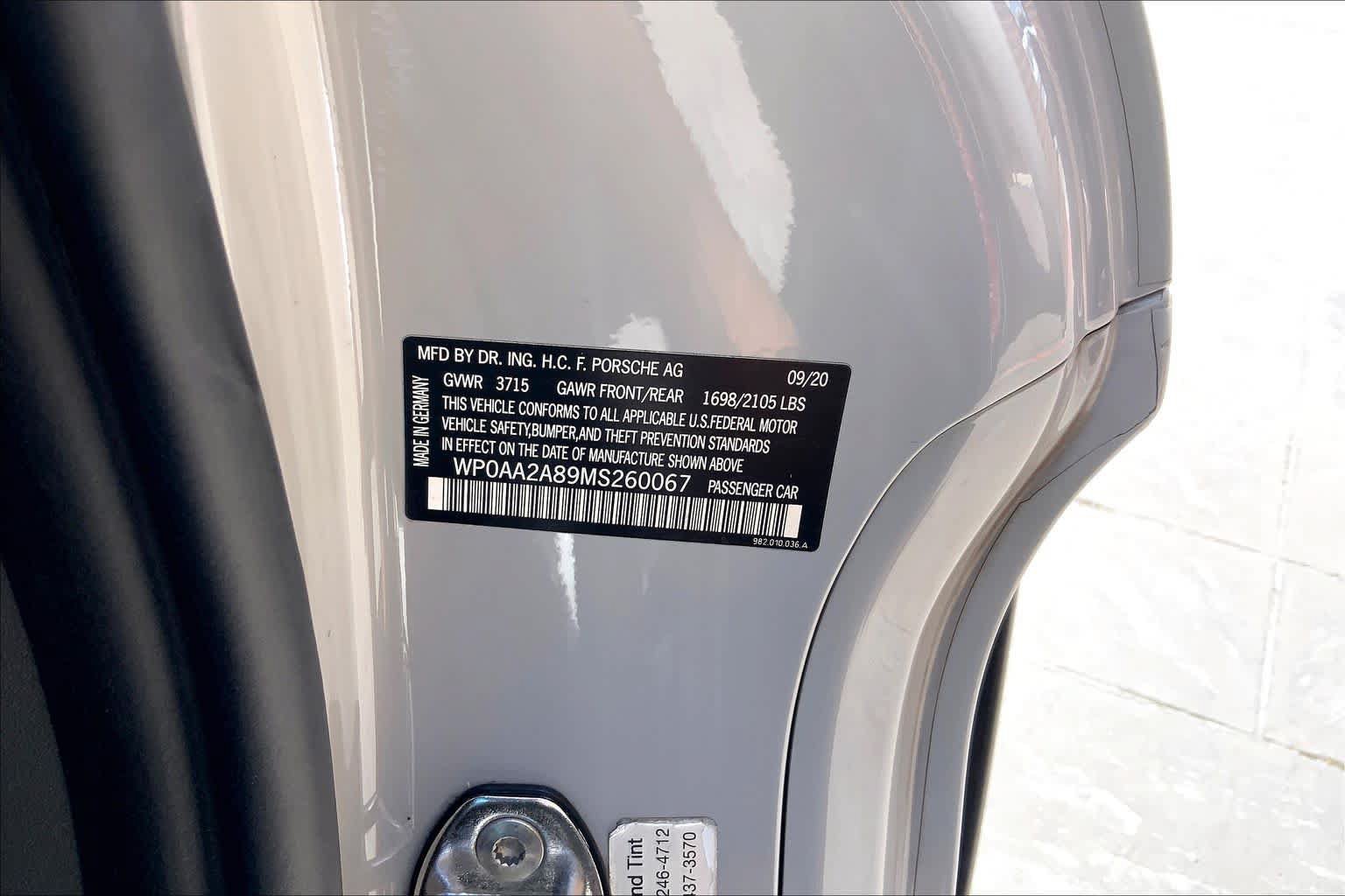 Used 2021 Porsche 718 Cayman RWD image 28