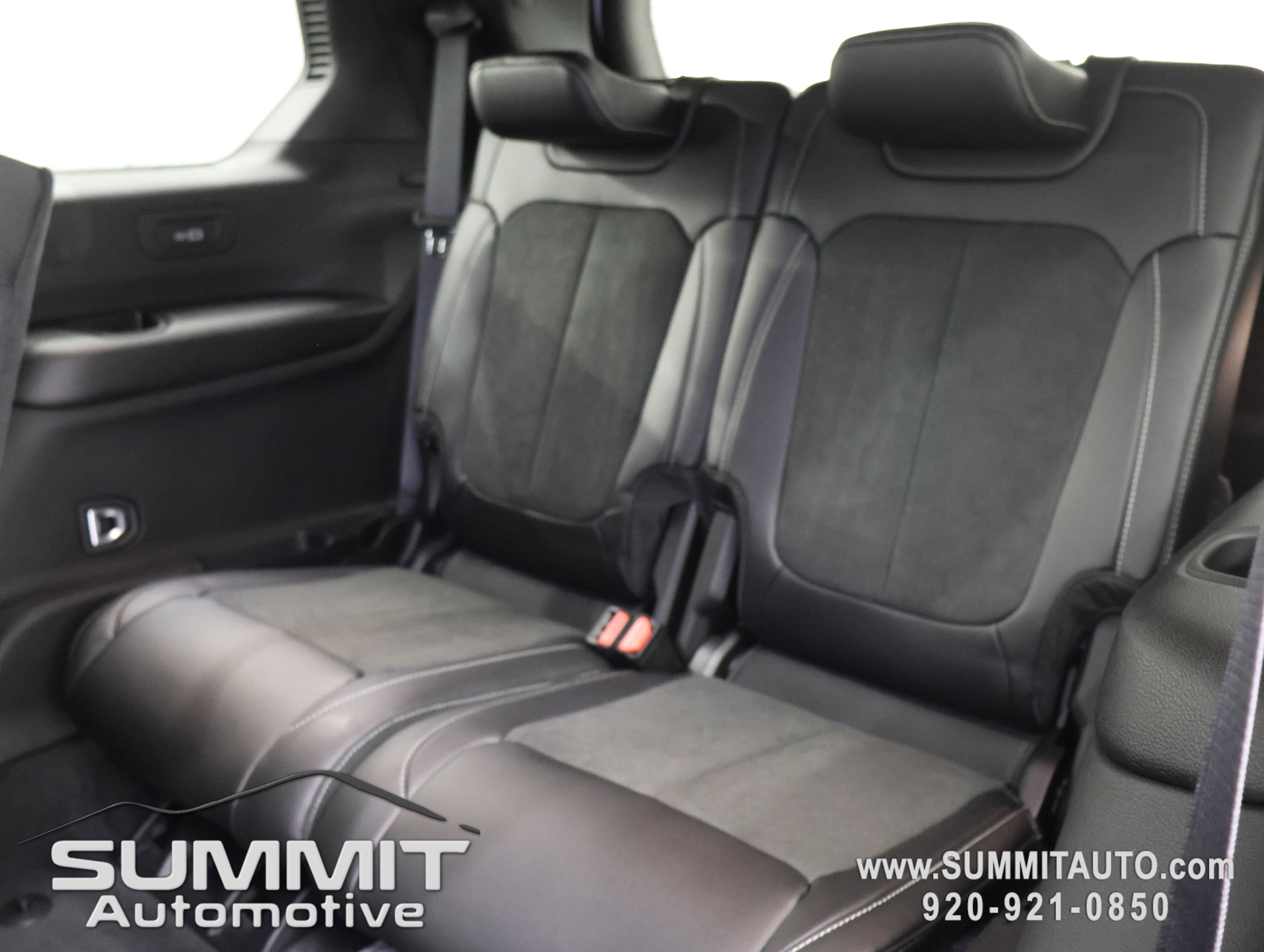 New 2026 Jeep Grand Cherokee L Laredo Altitude image 35