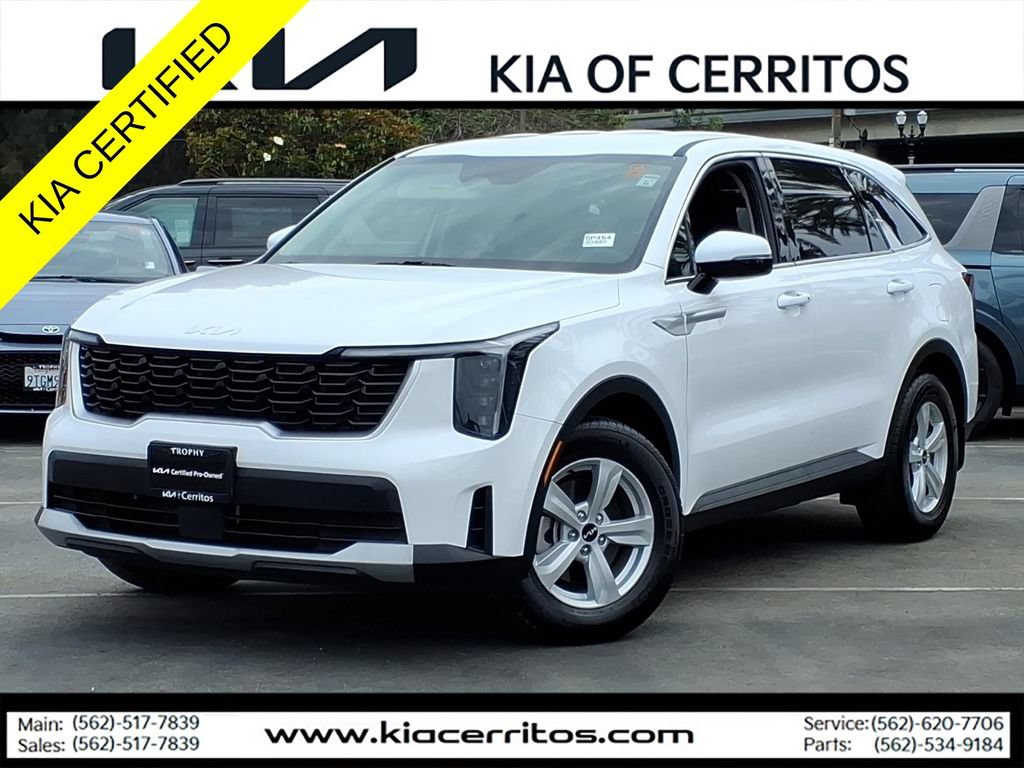 Certified 2024 Kia Sorento LX