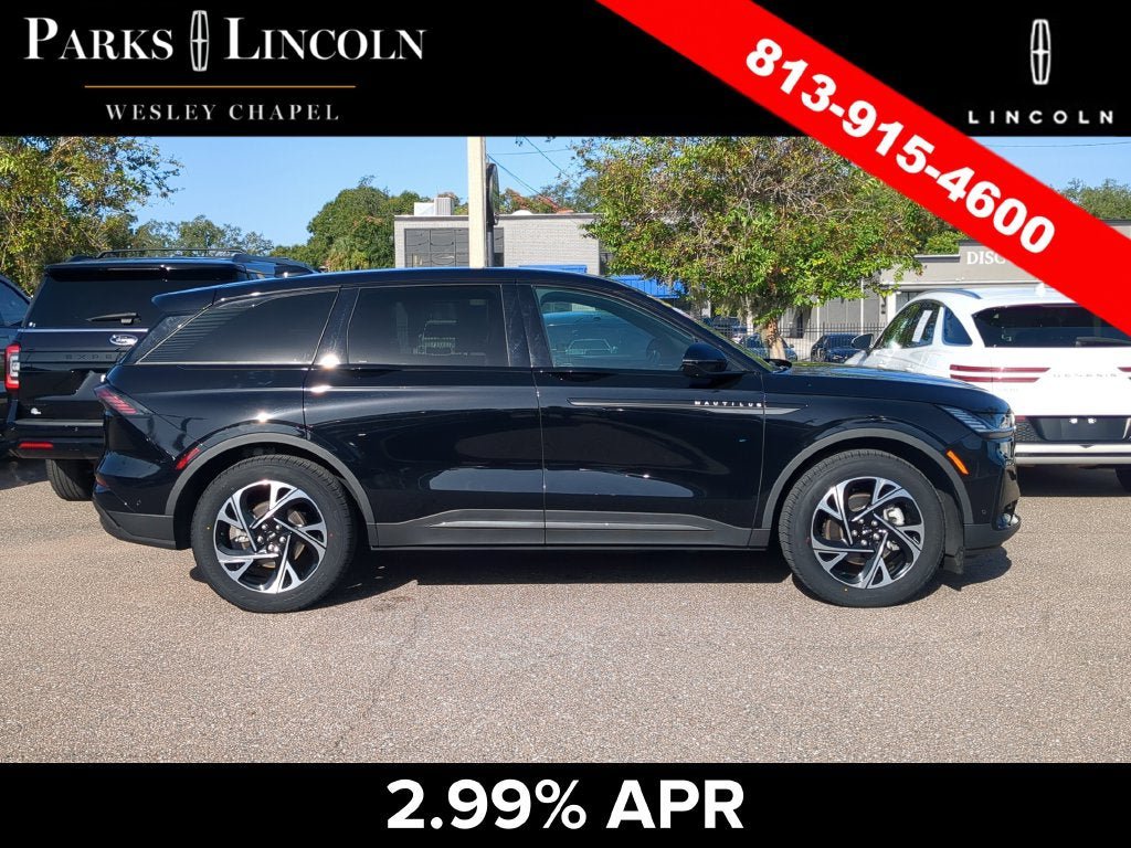 Certified 2024 Lincoln Nautilus Premier w/ Jet Appearance Package AWD/4WD image 3