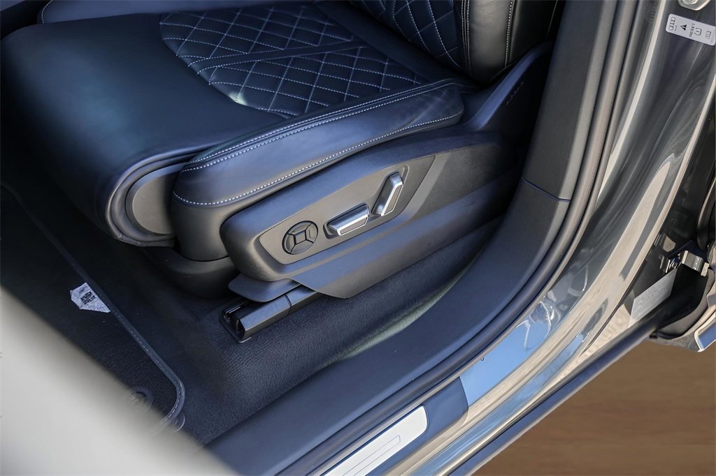 Used 2023 Audi SQ7 Premium Plus image 8