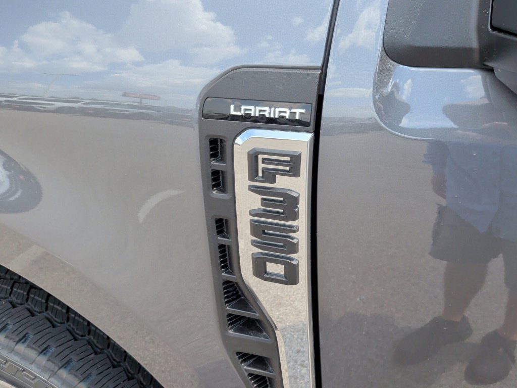 New 2026 Ford F350 Lariat w/ Chrome Package AWD/4WD image 48
