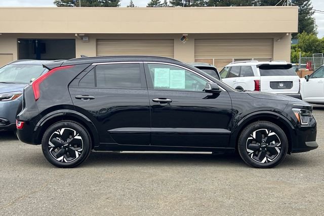 Used 2025 Kia Niro Wave image 3