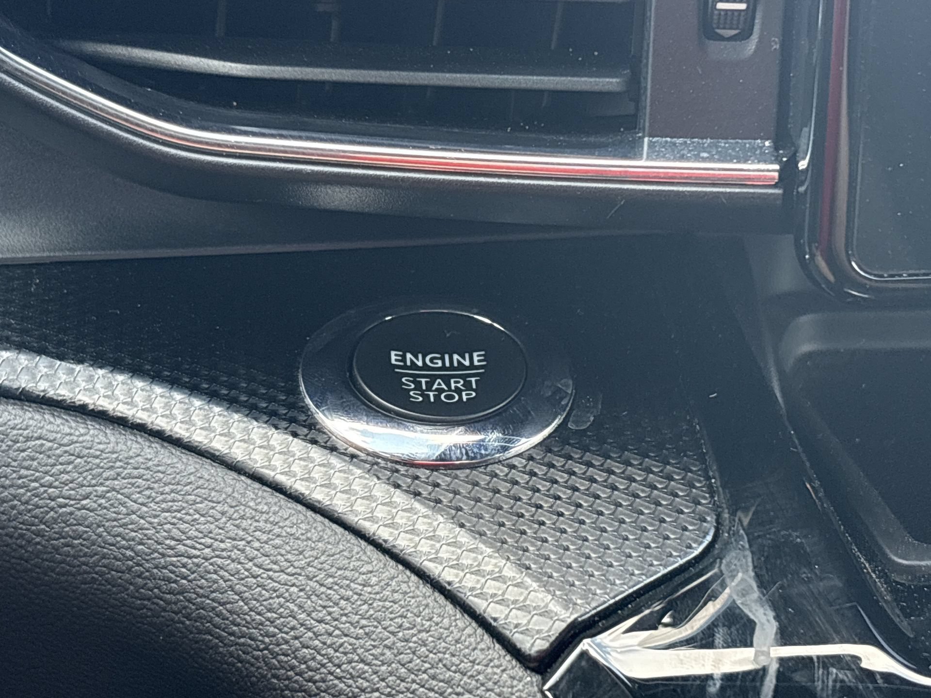 Certified 2022 Ford Explorer ST AWD/4WD image 9