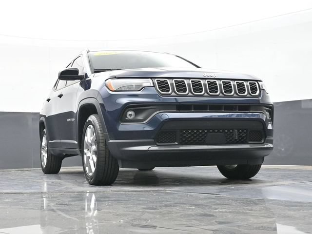Used 2024 Jeep Compass Latitude AWD/4WD image 52