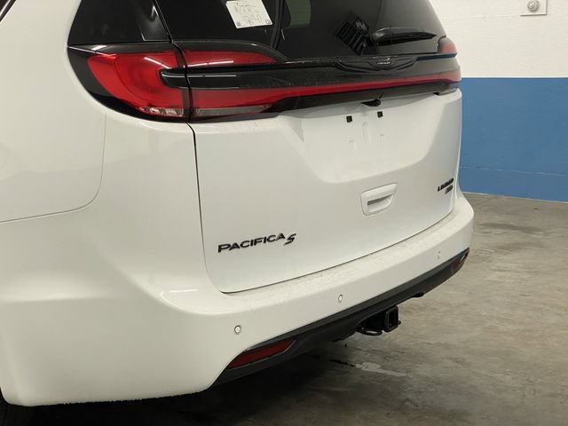 New 2026 Chrysler Pacifica Limited w/ S Appearance Package AWD/4WD image 40