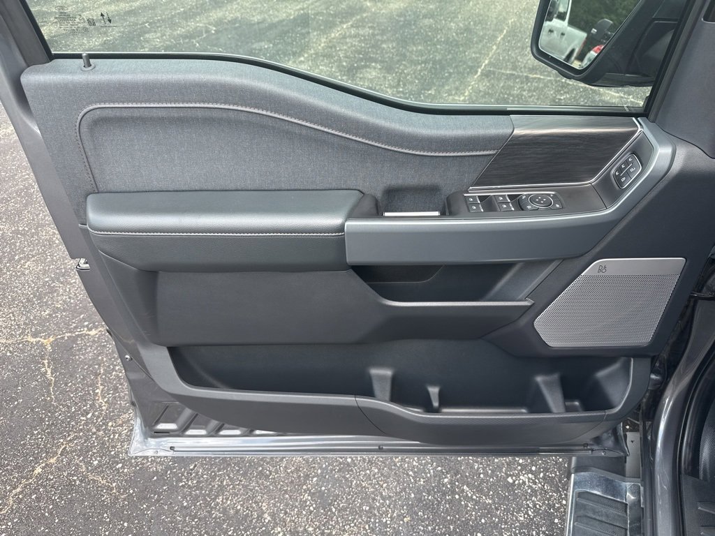 Used 2024 Ford F150 Lariat image 28