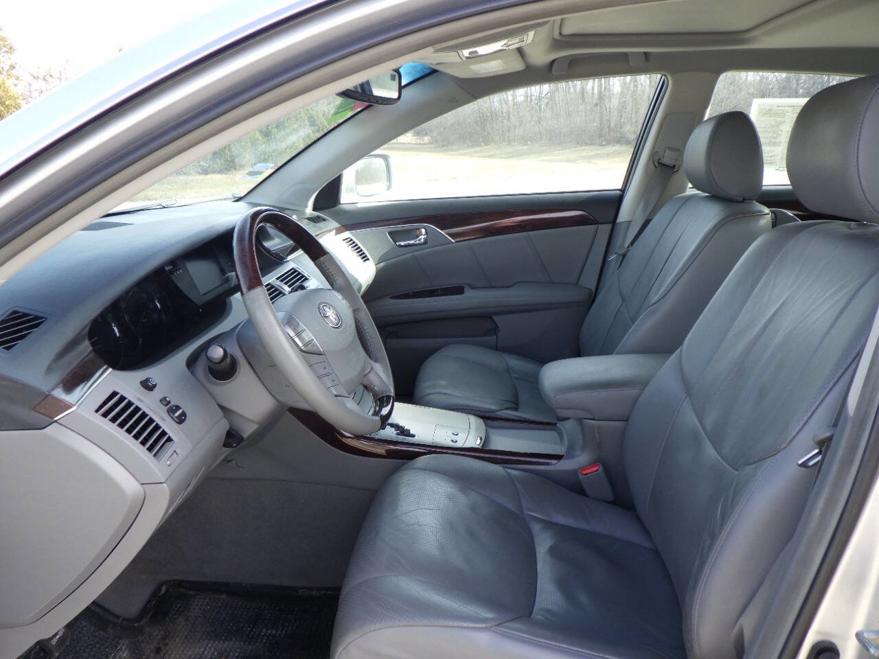 Used 2008 Toyota Avalon XL FWD image 10