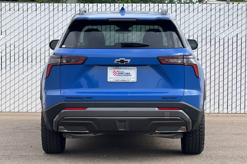 New 2026 Chevrolet Equinox ACTIV AWD/4WD image 5