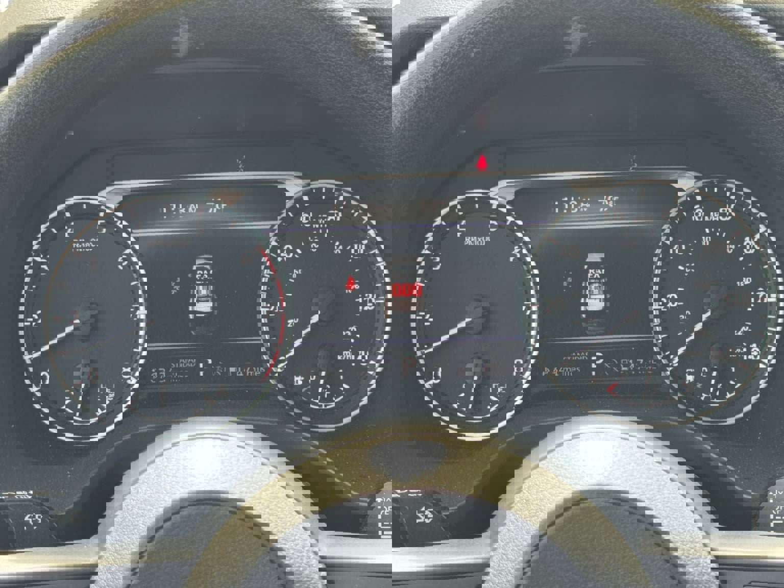 Used 2024 Nissan Rogue SV image 14