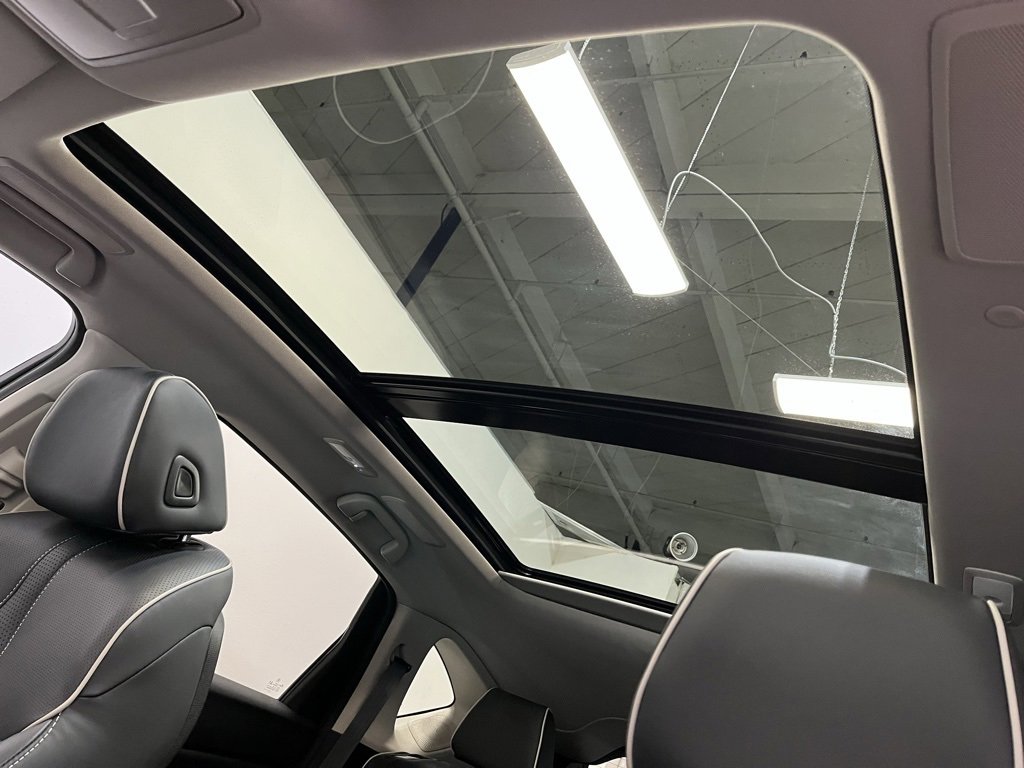 Certified 2024 Acura RDX SH-AWD w/ Advance Package image 10