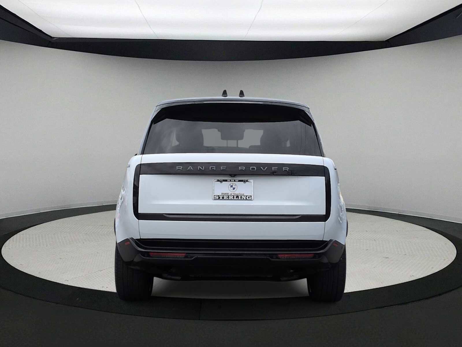 Used 2024 Land Rover Range Rover SE AWD/4WD image 7