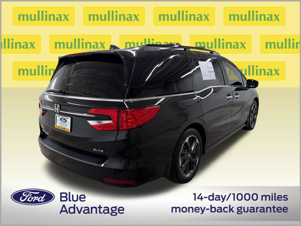 Used 2024 Honda Odyssey Elite image 3