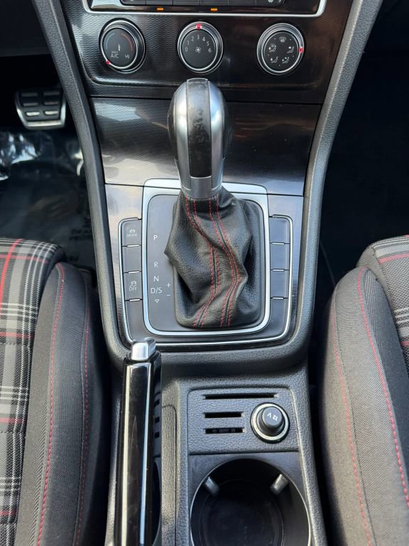 Used 2016 Volkswagen GTI S FWD image 14