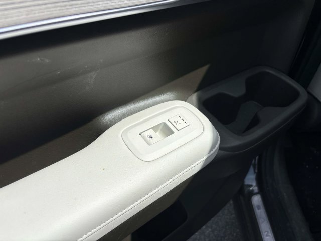 Certified 2024 Hyundai Santa Fe Calligraphy AWD/4WD image 9
