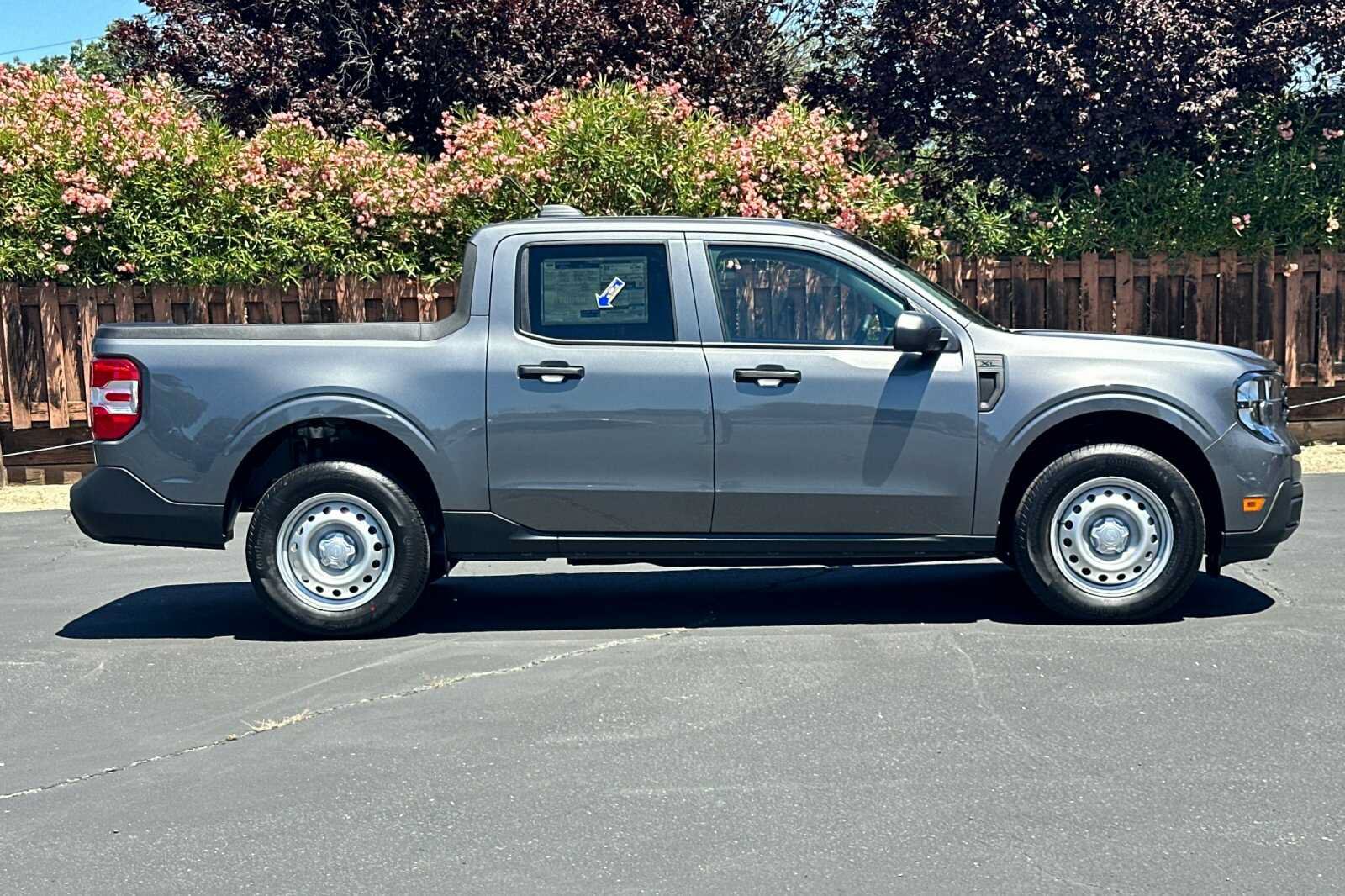 New 2026 Ford Maverick XL FWD image 3