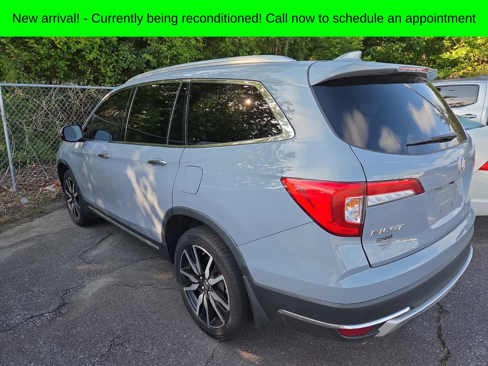 Used 2022 Honda Pilot Touring image 2