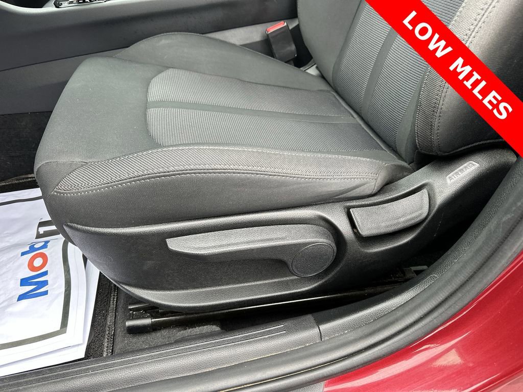 Used 2024 Kia K5 LXS image 12