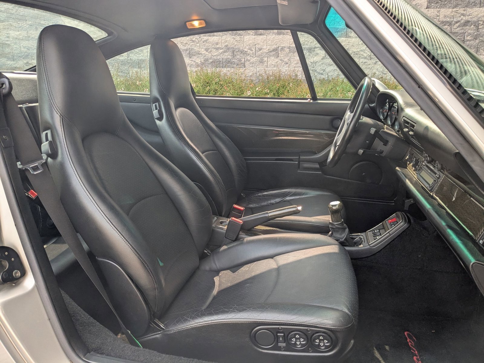 Used 1998 Porsche 911 GT3 RS image 23