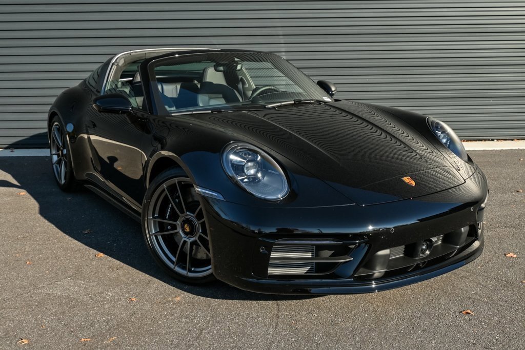 Certified 2024 Porsche 911 image 24