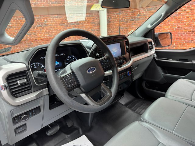 Used 2023 Ford F150 XL image 12