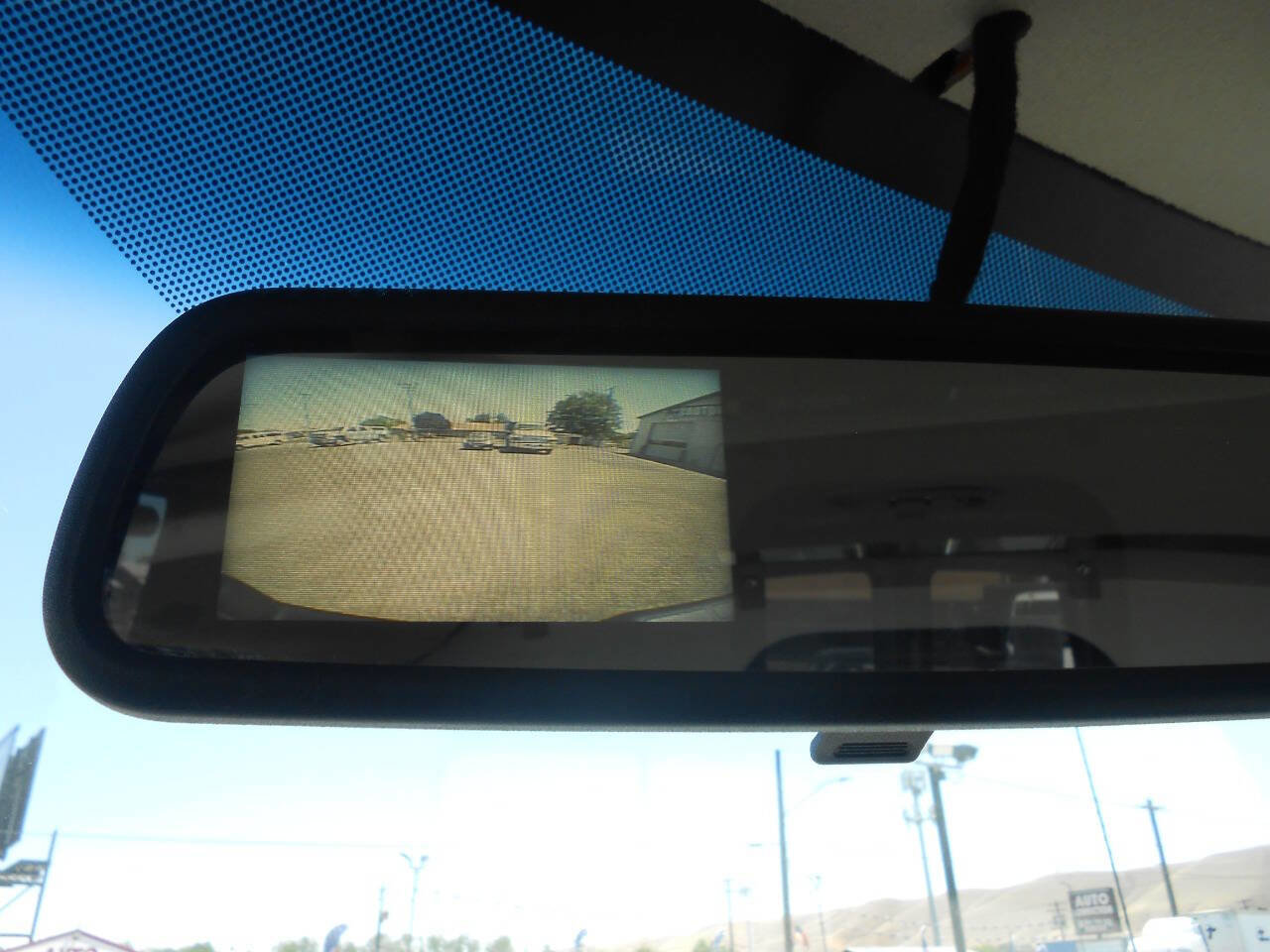 Used 2018 Chevrolet Express 2500 image 12