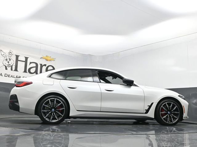 Used 2023 BMW i4 eDrive40 w/ M Sport Package image 29