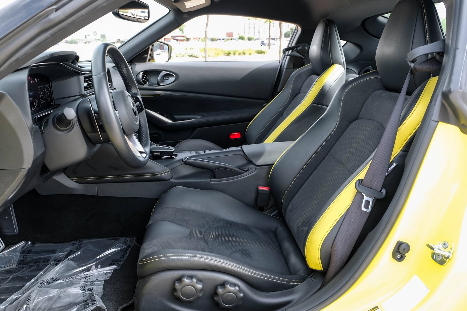 Used 2023 Nissan Z RWD image 4