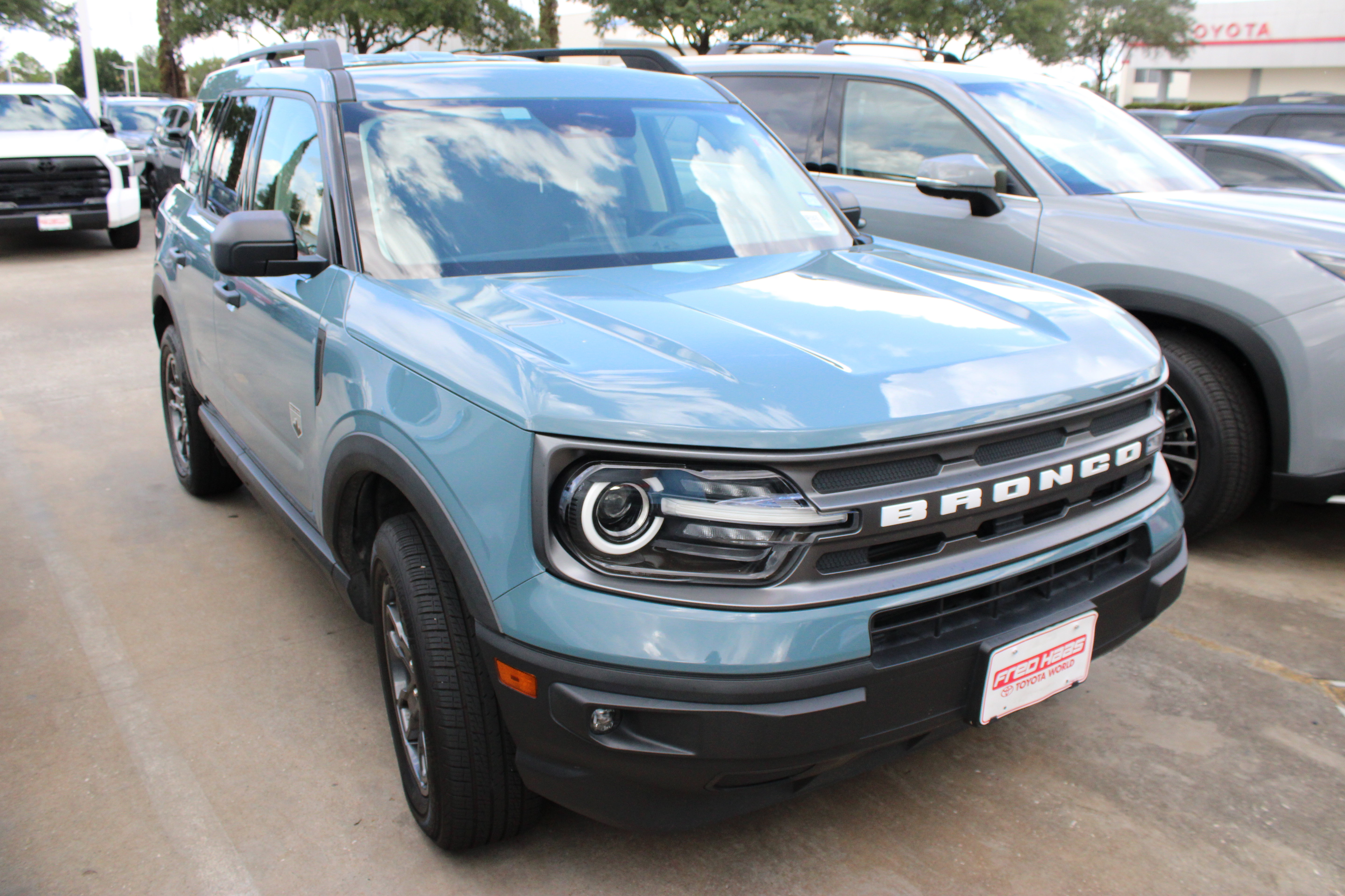 Used 2022 Ford Bronco Sport Big Bend w/ Convenience Package AWD/4WD image 2