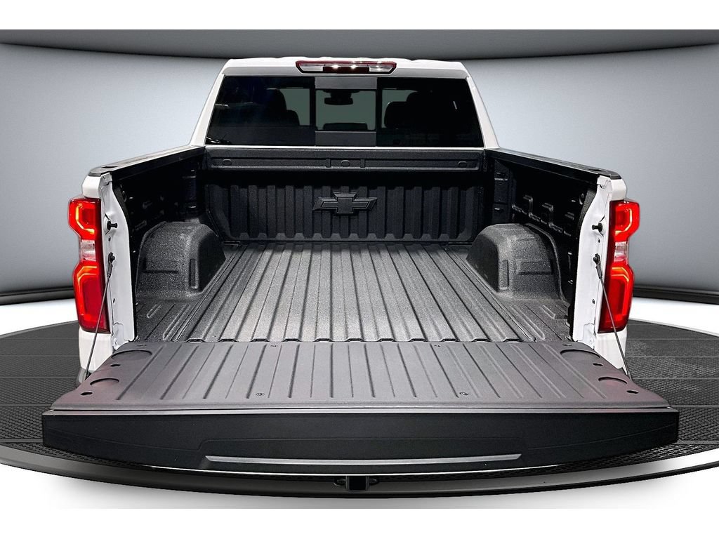New 2026 Chevrolet Silverado 1500 RST w/ Redline Edition AWD/4WD image 23