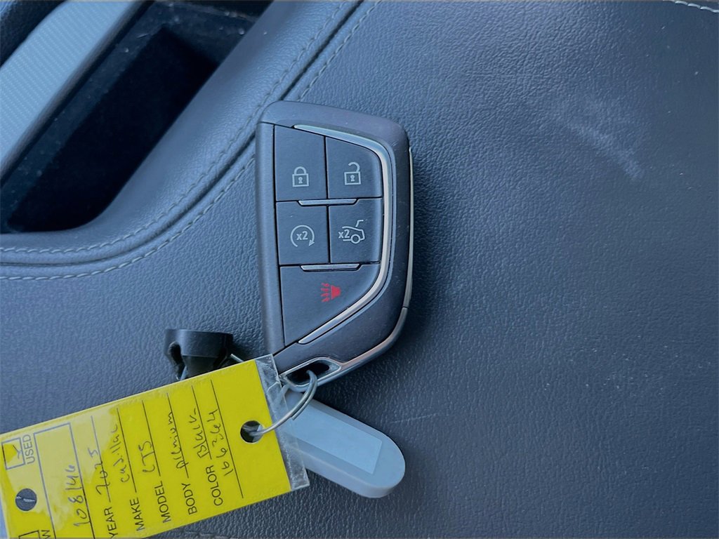 Used 2025 Cadillac CT5 Premium Luxury image 35
