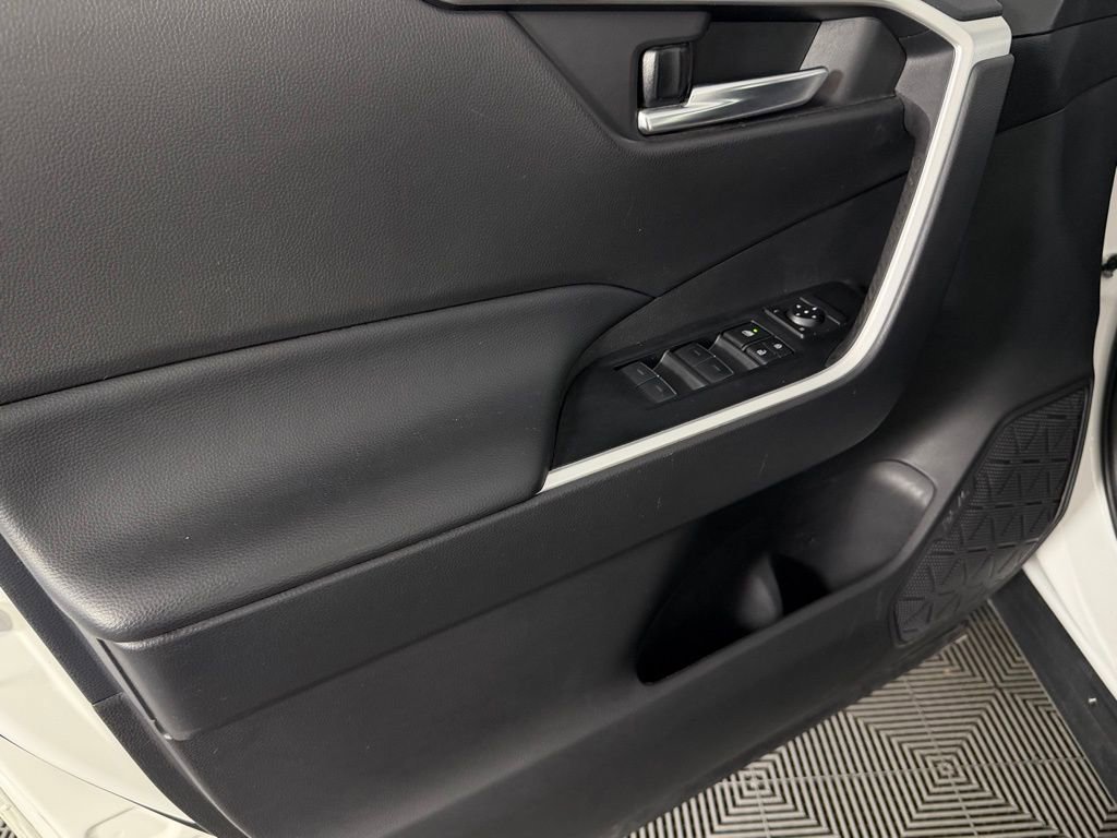 Used 2024 Toyota RAV4 XLE Premium image 22