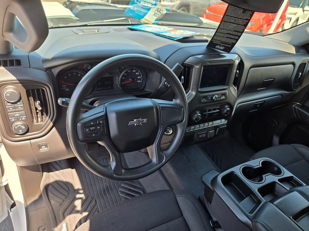 Used 2025 Chevrolet Silverado 1500 Custom Trail Boss w/ Turbomax Blackout Package AWD/4WD image 6
