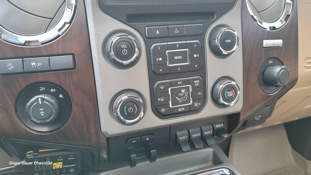 Used 2014 Ford F250 Lariat w/ FX4 Off-Road Package AWD/4WD image 22