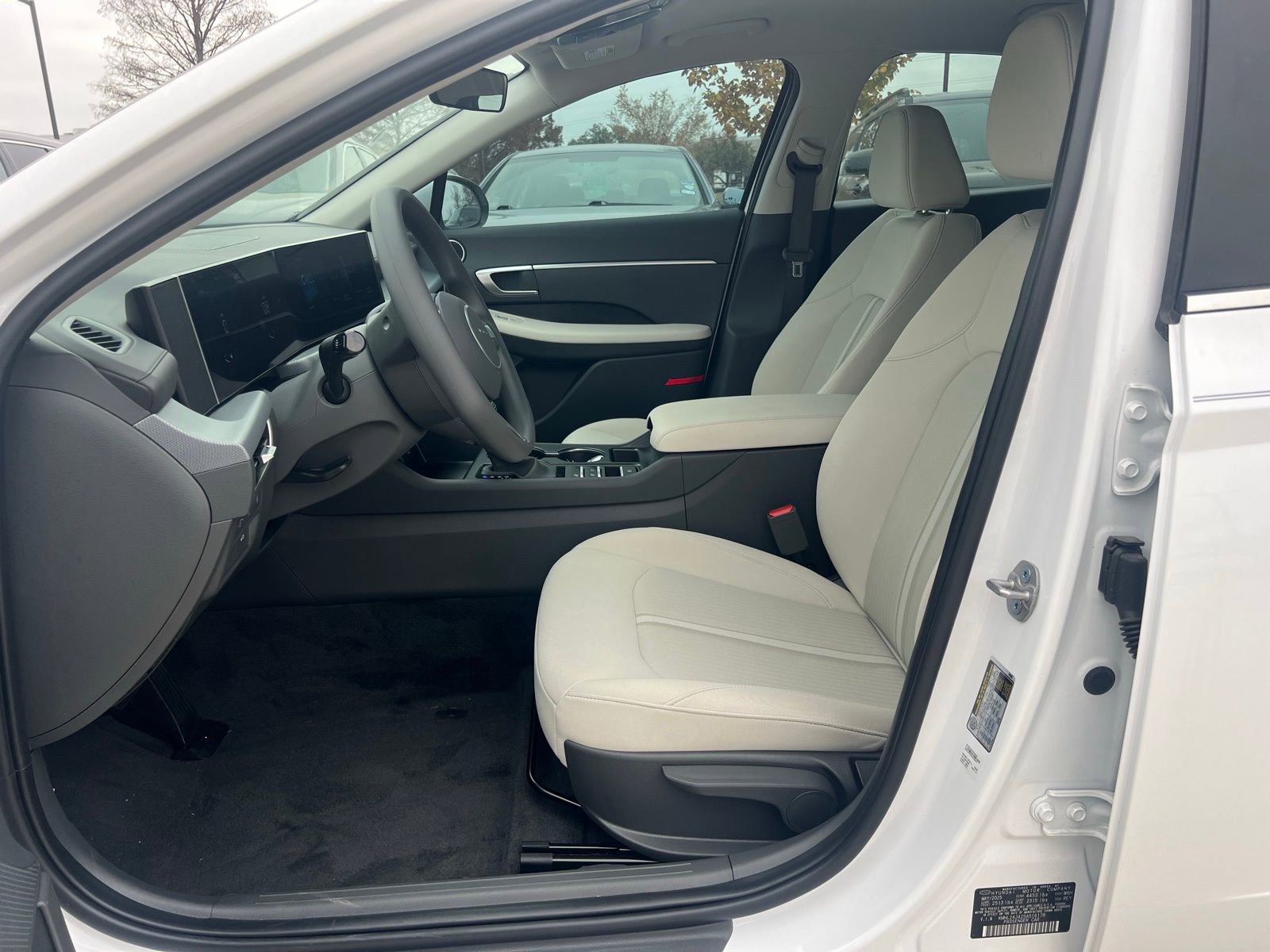 New 2026 Hyundai Sonata SE FWD image 21
