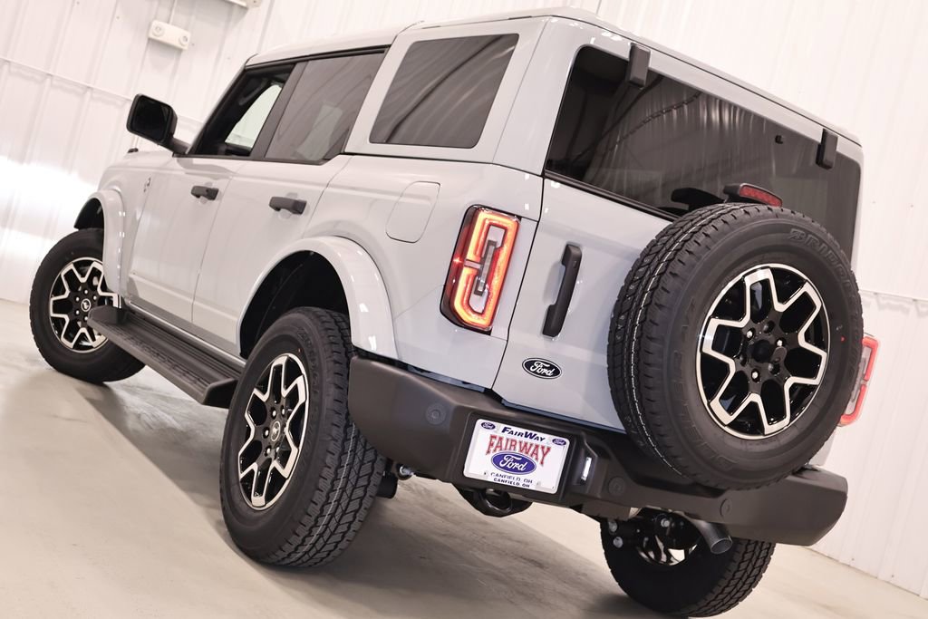New 2026 Ford Bronco Outer Banks AWD/4WD image 29