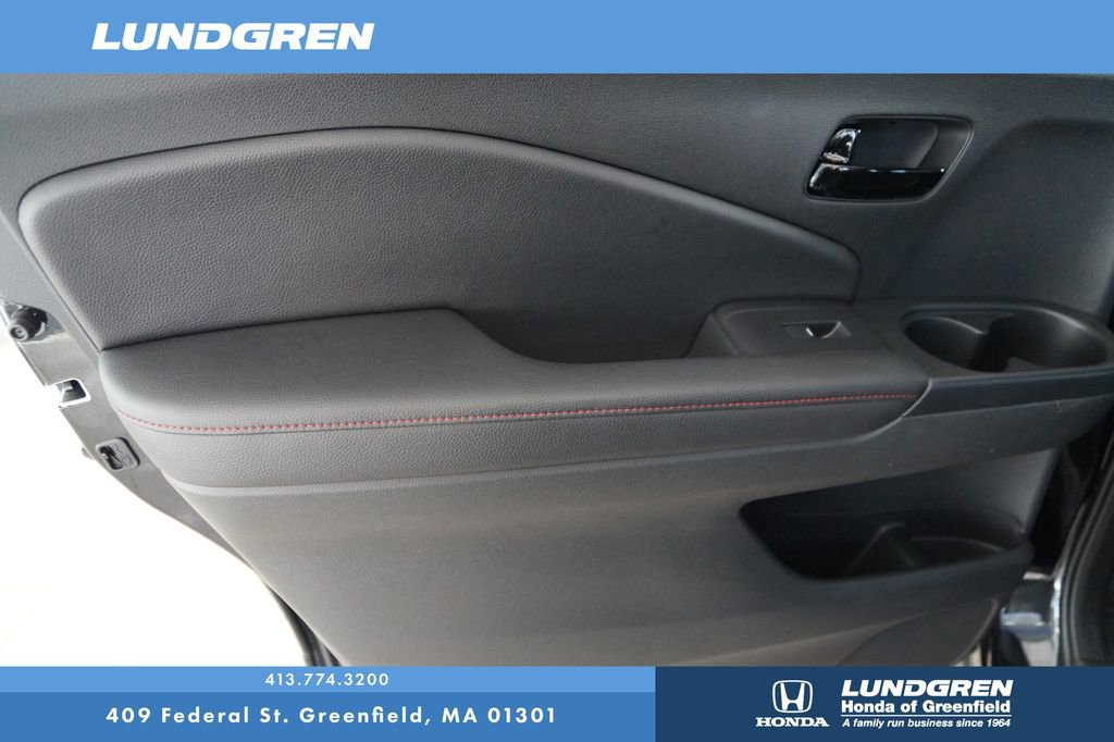 Used 2024 Honda Passport Black Edition image 32
