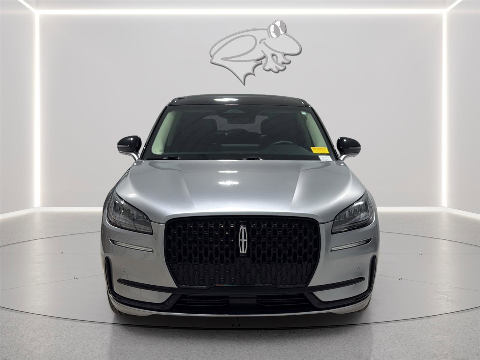 Used 2024 Lincoln Corsair AWD w/ Equipment Group 101A image 8