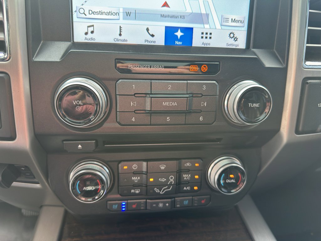 Used 2017 Ford F350 Platinum w/ Platinum Ultimate Package image 26