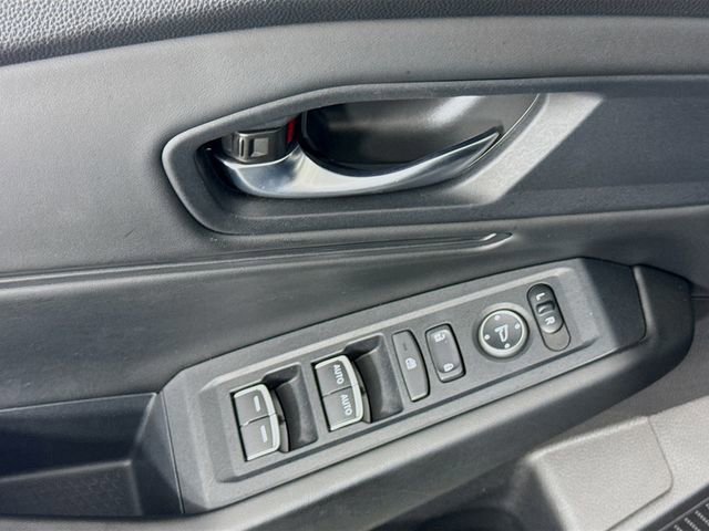 Used 2023 Honda Accord EX image 17