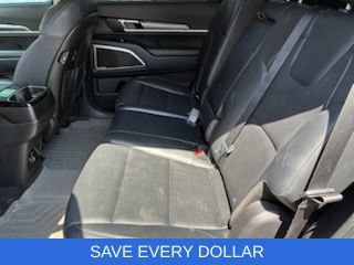 Used 2022 Kia Telluride LX FWD image 14